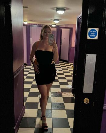 Full leaked Alicee mayanne private onlyfans photo