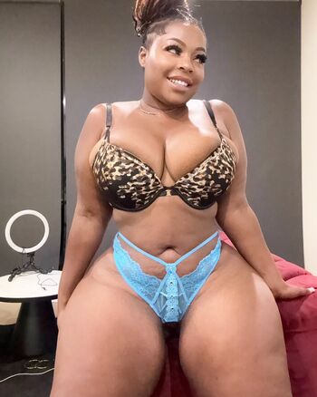 Full leaked Alicia lamars private onlyfans photo