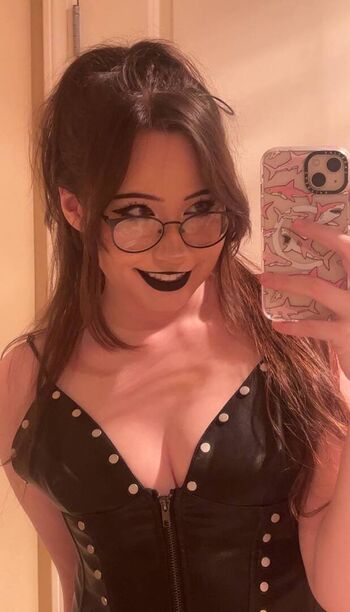 Full leaked Aliciajade page private onlyfans photo