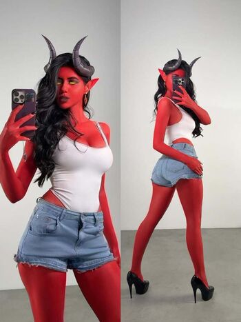 Alina Becker - Social Media