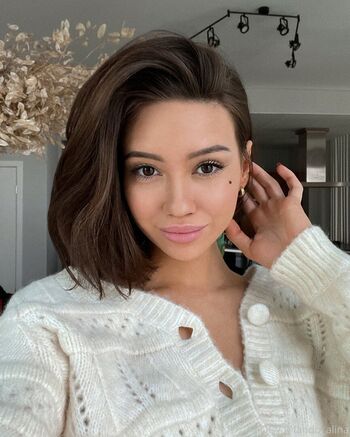 Alina Lando