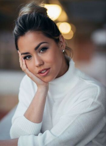 Alina Lopez
