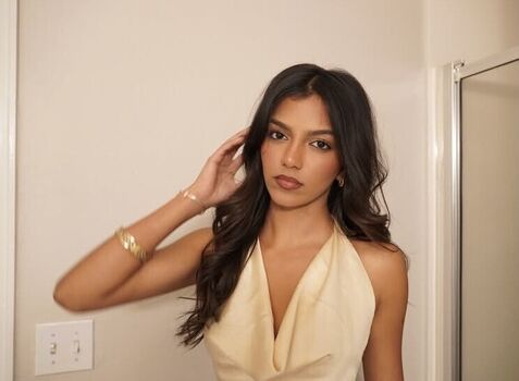 Full leaked Alina mehveen private onlyfans photo