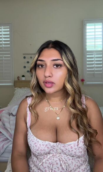 Full leaked Alina shaikh page private onlyfans photo