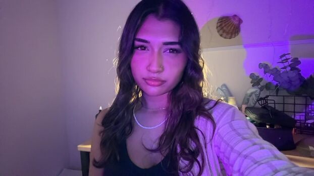 Full leaked Alina shaikh private onlyfans photo