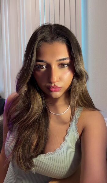 Full leaked Alina shaikh private onlyfans photo