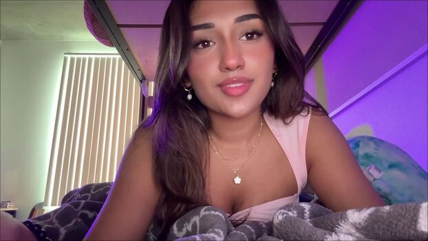 Full leaked Alina shaikh private onlyfans photo