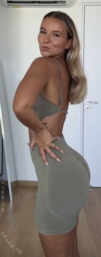 Full leaked Alina wachinger private onlyfans photo