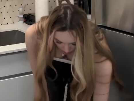 Full leaked Alinaavii private onlyfans photo