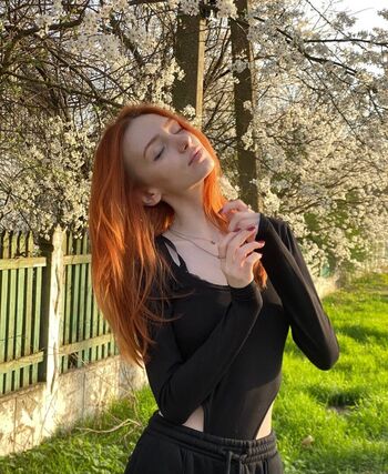 Full leaked Alinalal private onlyfans photo