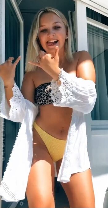 Full leaked Alinamour private onlyfans photo