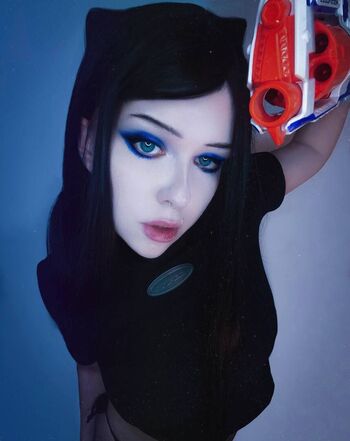 Full leaked Alinavorobey private onlyfans photo