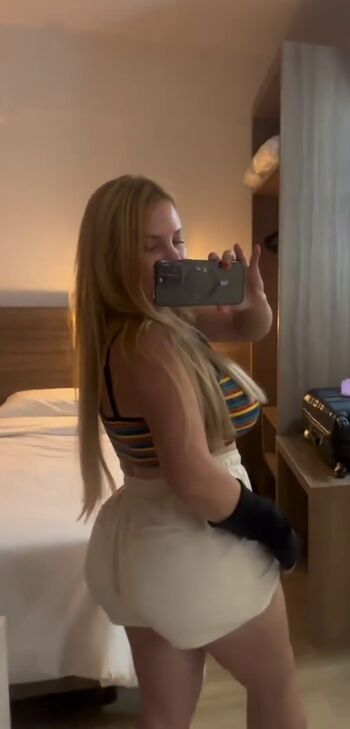 Full leaked Aline fuchter ouriques private onlyfans photo
