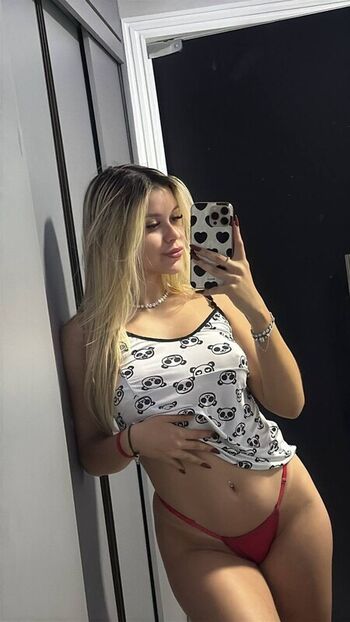 Aline Gomes