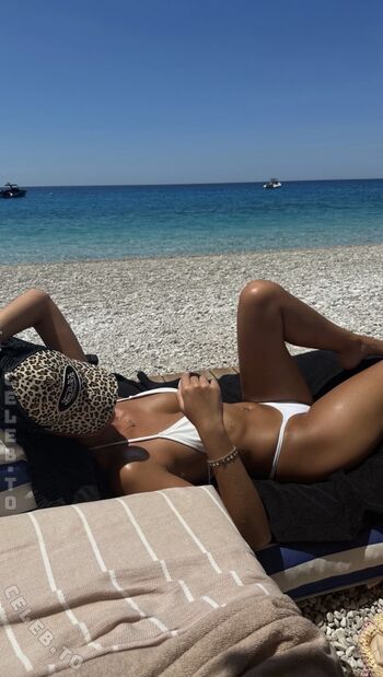 Full leaked Alisha vb private onlyfans photo