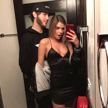 Full leaked Alissa violet page private onlyfans photo