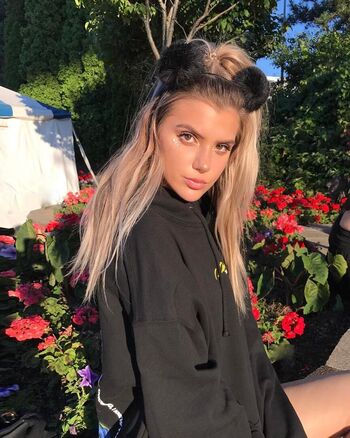 Full leaked Alissa violet private onlyfans photo