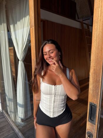 Full leaked Alissaplzzz private onlyfans photo