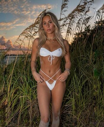 Full leaked Alix ashley private onlyfans photo