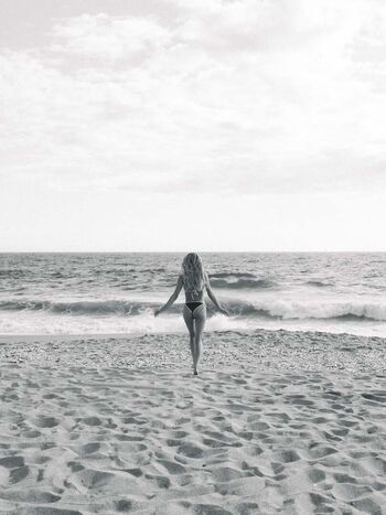 alix_earle