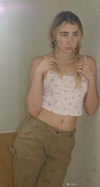 Allegra Miles