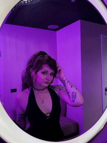 Full leaked Allie tricaso private onlyfans photo