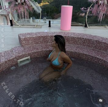 Full leaked Almira azemi private onlyfans photo