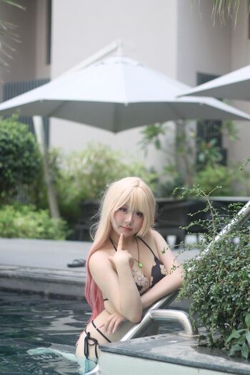 Altariaa_cos