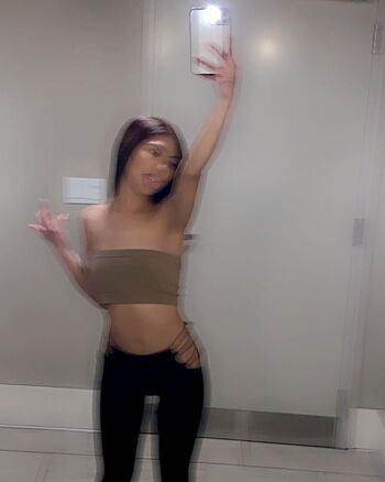 Full leaked Alyanna joelle page private onlyfans photo