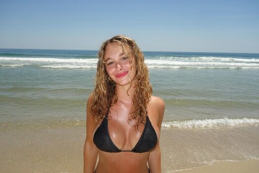 Full leaked Alyssa lukens private onlyfans photo