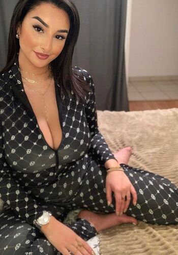 Full leaked Am hailil page private onlyfans photo