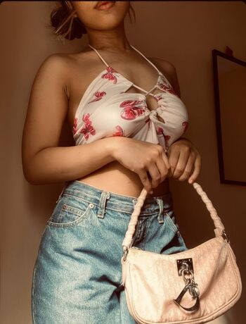 Full leaked Skyeangell/ private onlyfans photo