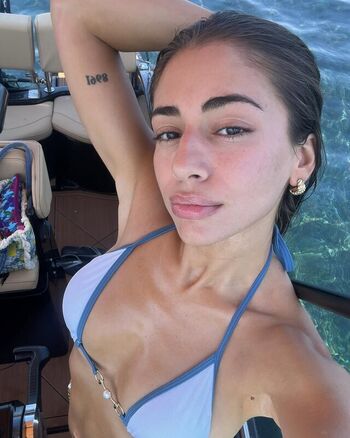 Amaliaa.t