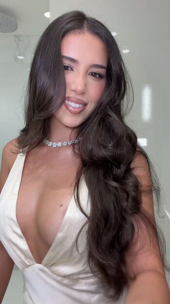Full leaked Amanda diaz private onlyfans photo