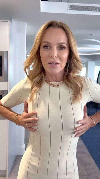 Full leaked Amanda holden  page private onlyfans photo