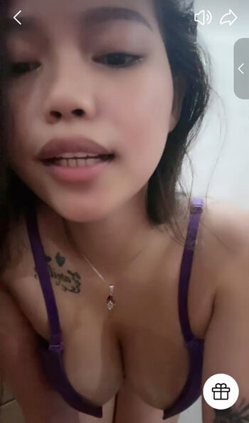 Full leaked Amateur streamers page private onlyfans photo