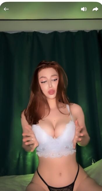 Full leaked Amateur streamers page private onlyfans photo