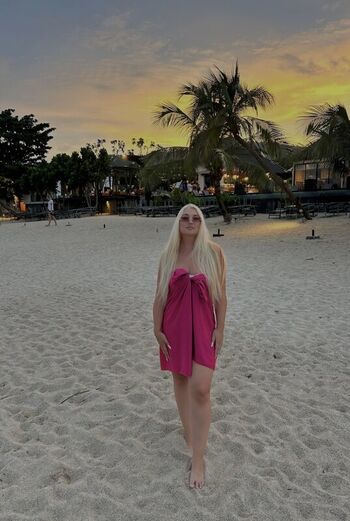 Full leaked Amber koltzow bastick private onlyfans photo