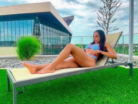 Full leaked Amber reacts private onlyfans photo