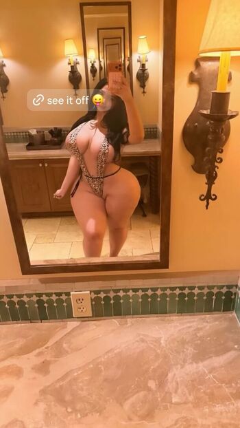 Full leaked Ambernyy private onlyfans photo