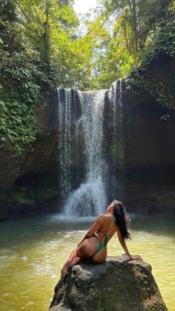 Ambra Guiotto / ambraguiotto