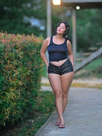 Full leaked Amelie qin private onlyfans photo