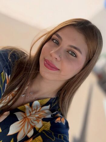 Full leaked Amigas private onlyfans photo