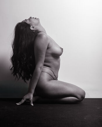 Full leaked Amina model private onlyfans photo