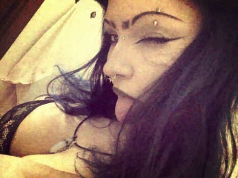 Full leaked Amina moonlight private onlyfans photo