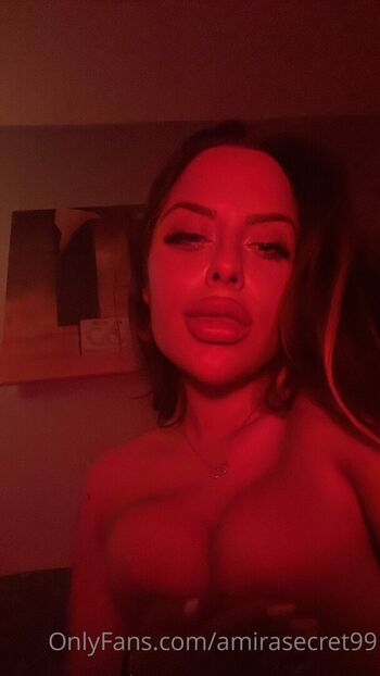 Full leaked Amirasecret page private onlyfans photo