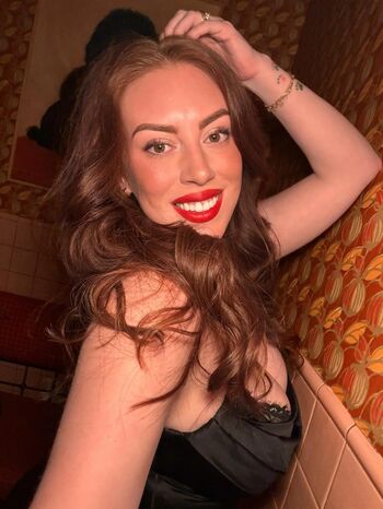 Full leaked Amydoesthings private onlyfans photo