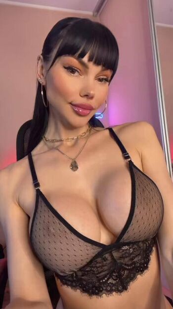 Full leaked Amyhix private onlyfans photo