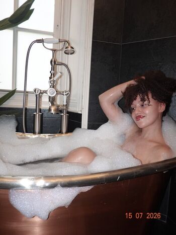 Full leaked Amymoretsele private onlyfans photo