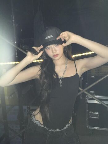Full leaked An yujin page private onlyfans photo